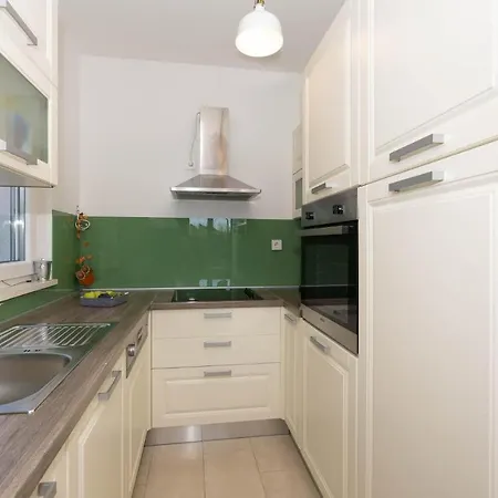 Beautiful In With Kitchen Apartmán Podstrana