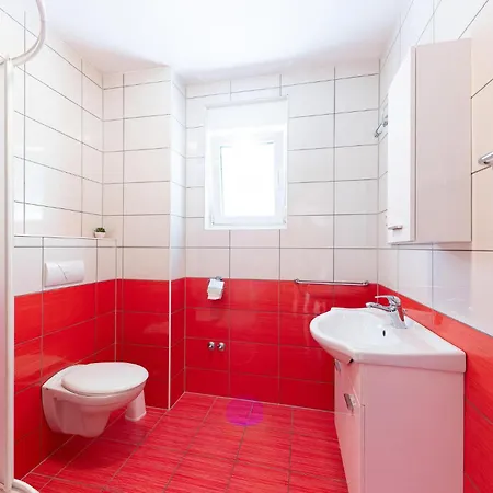 Amazing In With House Sea View Apartment *