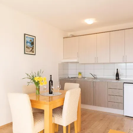 Amazing In With House Sea View