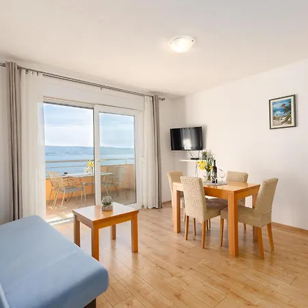 Amazing In With House Sea View Apartment