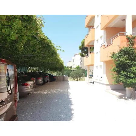 Amazing In With House Sea View Duce